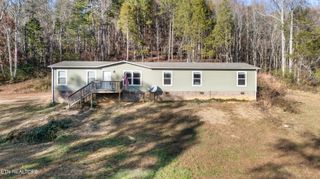 273 Co Rd 364, Niota, TN 37826