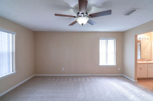 7909 Cayenne Way, Pensacola, FL 32526