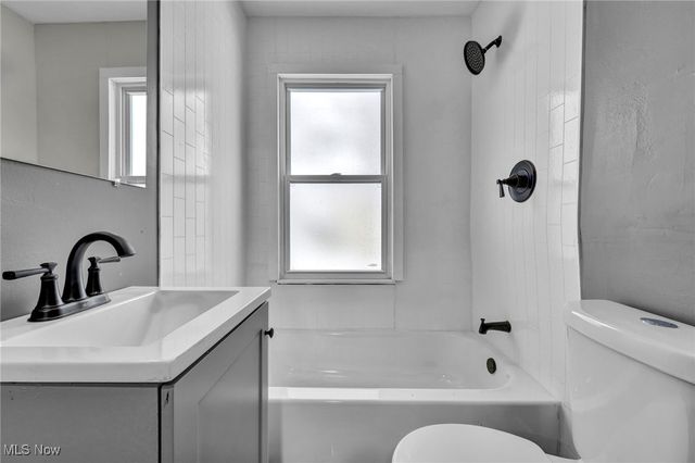 1304 W 73rd Street, Cleveland, OH 44102