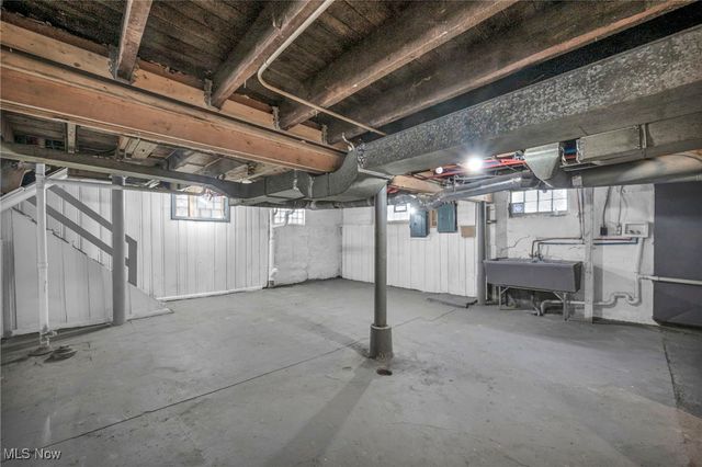 1304 W 73rd Street, Cleveland, OH 44102