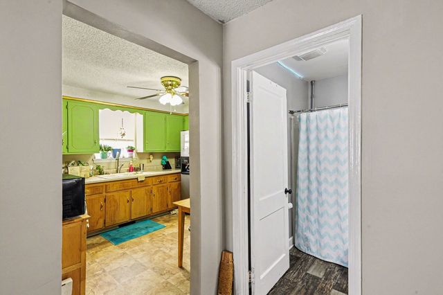 75 Current St, Clarksville, TN 37040