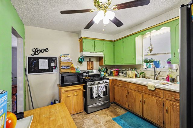 75 Current St, Clarksville, TN 37040