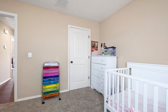 827 N Franklin Avenue, Republic, MO 65738