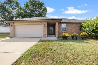 827 N Franklin Avenue, Republic, MO 65738