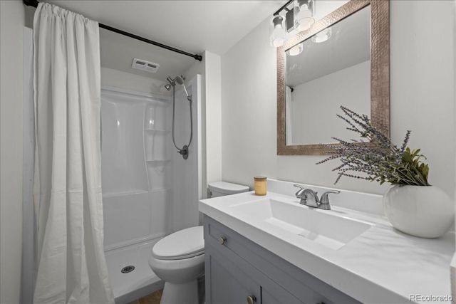 251 E 12th Avenue, Broomfield, CO 80020