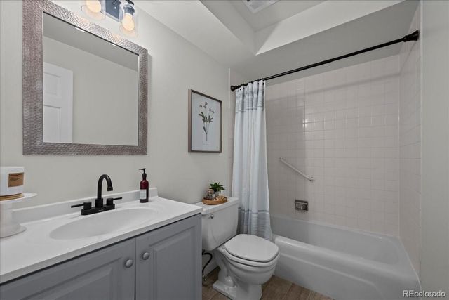251 E 12th Avenue, Broomfield, CO 80020