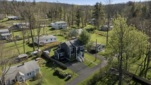 17 Birchwood Pass, West Milford Twp., NJ 07480