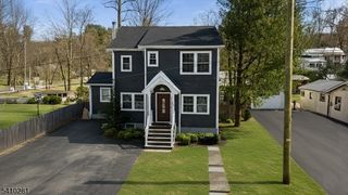 17 Birchwood Pass, West Milford Twp., NJ 07480
