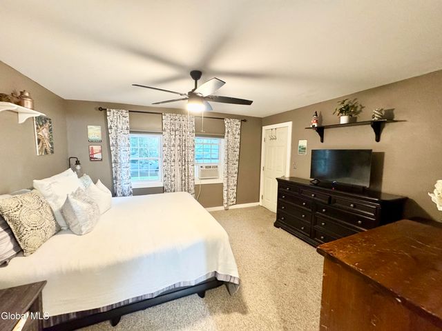 74 Broadway, Fort Edward, NY 12828
