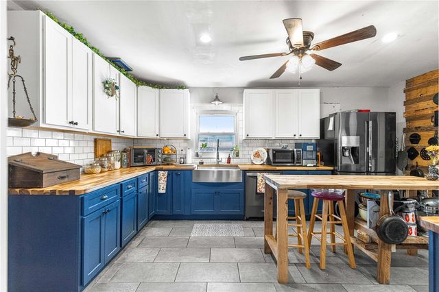 1811 NE 50TH AVENUE, Ocala, FL 34470