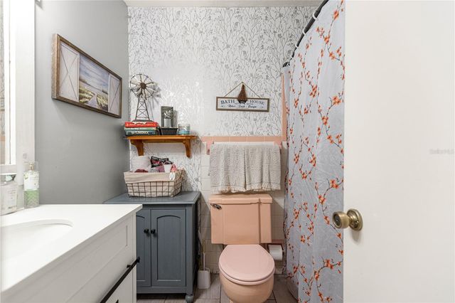 1811 NE 50TH AVENUE, Ocala, FL 34470