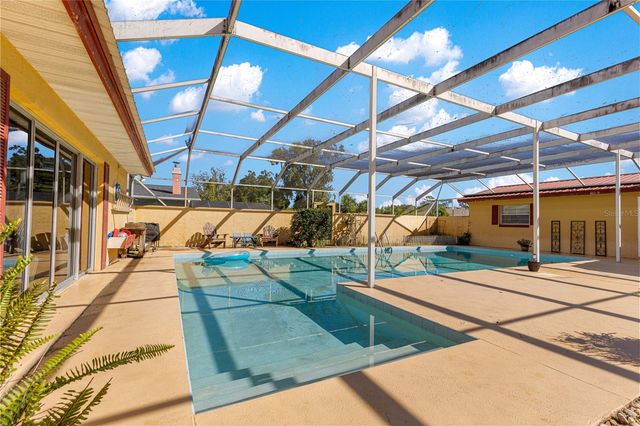 1811 NE 50TH AVENUE, Ocala, FL 34470