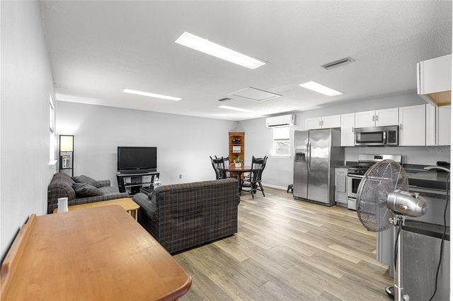 1811 NE 50TH AVENUE, Ocala, FL 34470