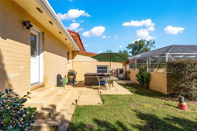 1811 NE 50TH AVENUE, Ocala, FL 34470