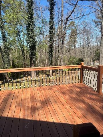 19 MOUNTAIN VIEW Court, Cartersville, GA 30123