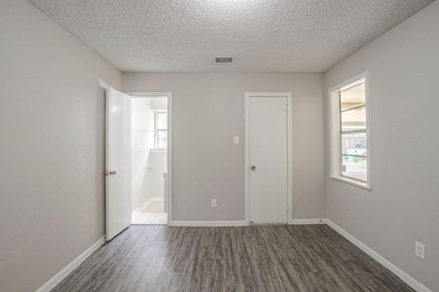 7219 Willowtex Drive, Houston, TX 77396