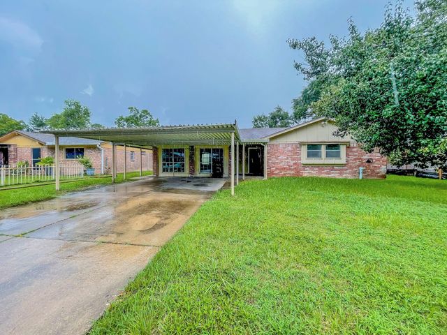 7219 Willowtex Drive, Houston, TX 77396