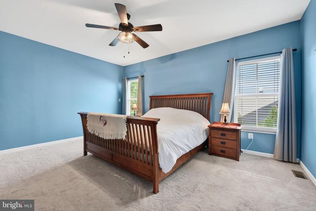 104 ATLANTIS LN, Lake Frederick, VA 22630