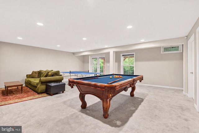 104 ATLANTIS LN, Lake Frederick, VA 22630