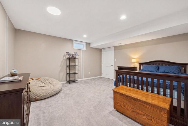 104 ATLANTIS LN, Lake Frederick, VA 22630