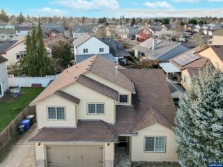 4334 Log Dr NE, Salem, OR 97305