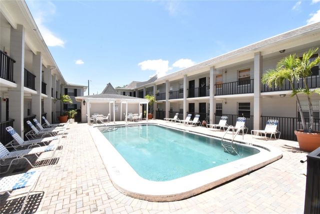 5221 BAYSHORE BOULEVARD 45, Tampa, FL 33611