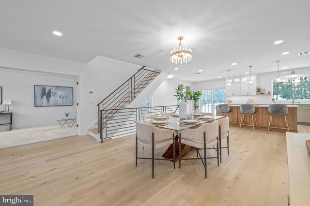 77 MORGAN AVE, Yardley, PA 19067