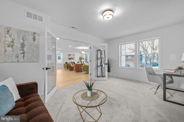 77 MORGAN AVE, Yardley, PA 19067