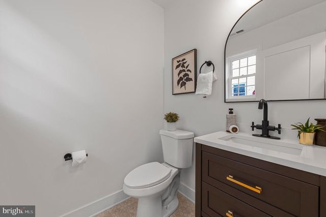 77 MORGAN AVE, Yardley, PA 19067