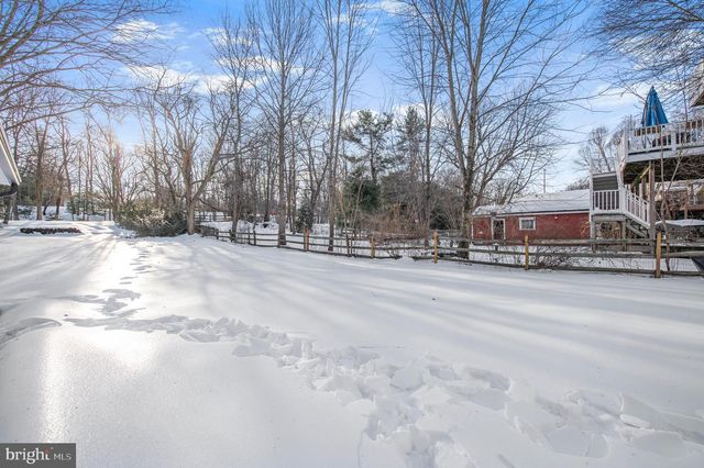 77 MORGAN AVE, Yardley, PA 19067