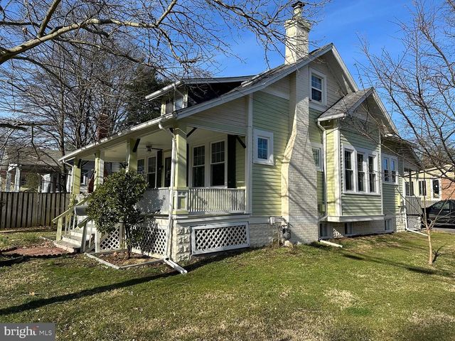 3201 N PERSHING DR, Arlington, VA 22201