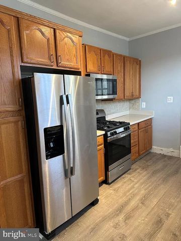 3201 N PERSHING DR, Arlington, VA 22201
