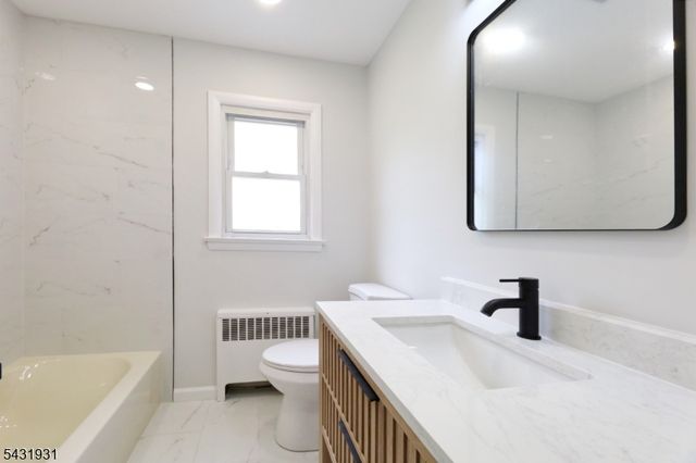 14 John St 2, Clifton City, NJ 07013