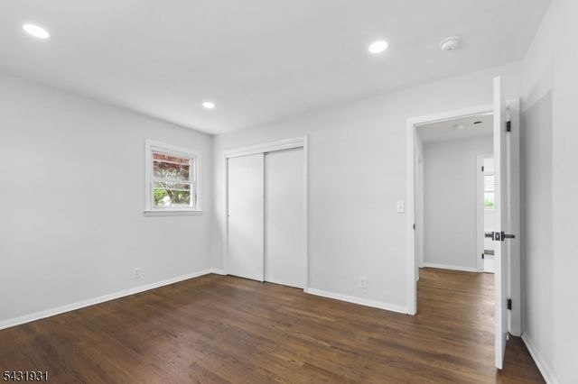 14 John St 2, Clifton City, NJ 07013