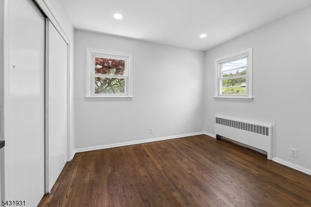 14 John St 2, Clifton City, NJ 07013
