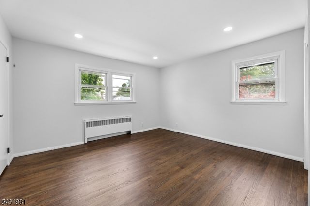 14 John St 2, Clifton City, NJ 07013