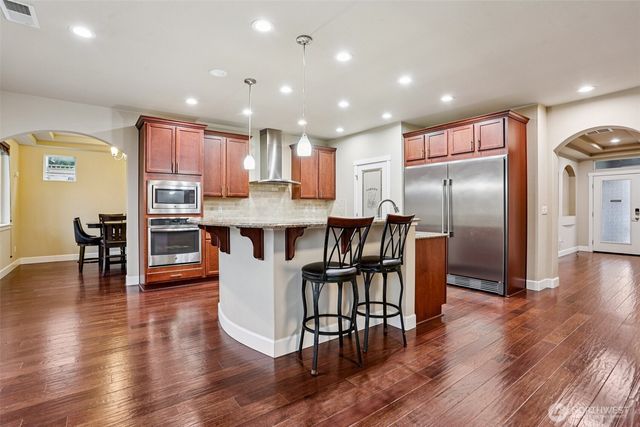 1415 39th Street SE, Puyallup, WA 98372