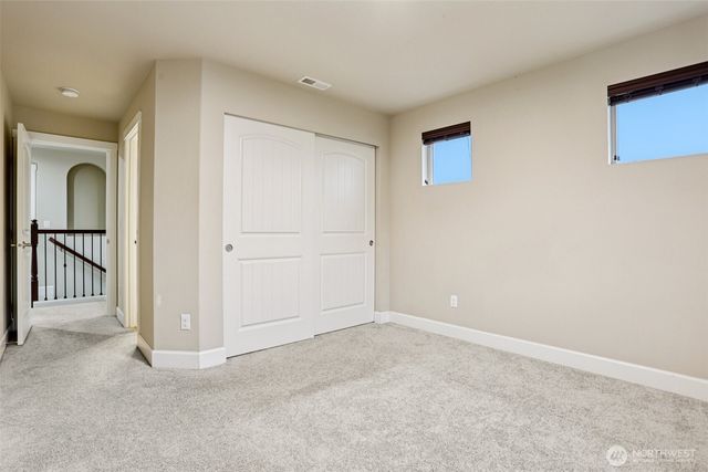 1415 39th Street SE, Puyallup, WA 98372