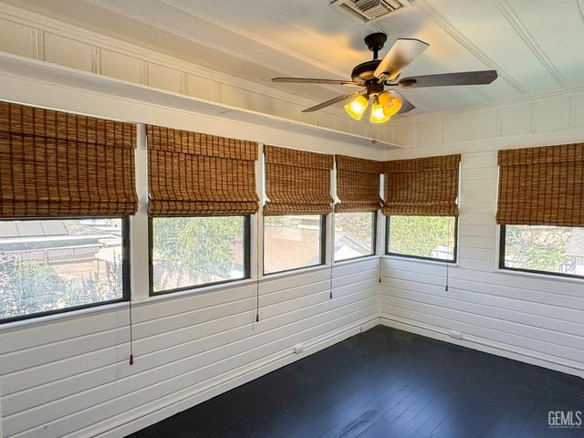 159 A Street, Bakersfield, CA 93304