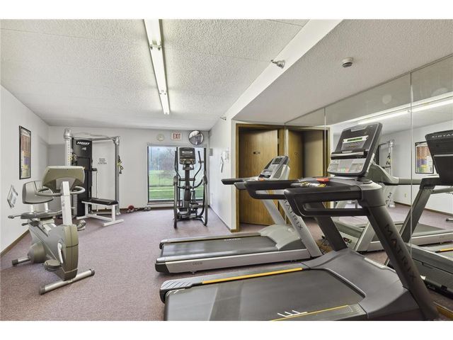 3300 Louisiana Avenue S 326, Saint Louis Park, MN 55426