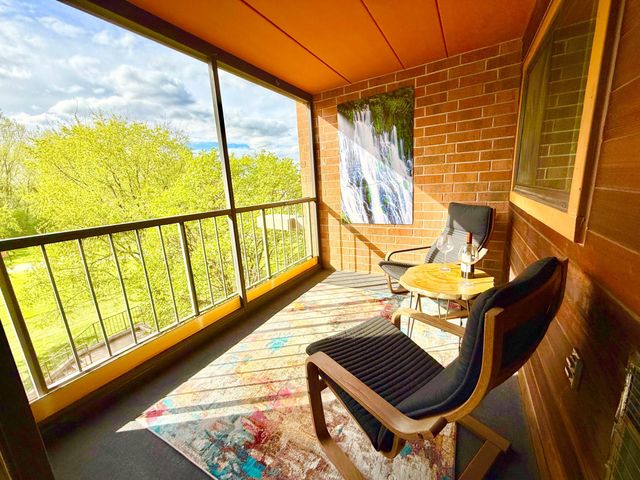 3300 Louisiana Avenue S 326, Saint Louis Park, MN 55426