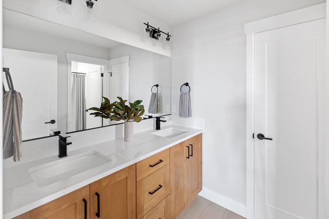 20867 SE Caldera Drive, Bend, OR 97702