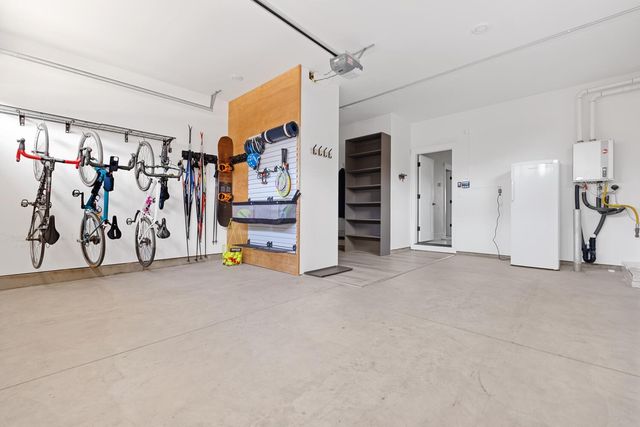 20867 SE Caldera Drive, Bend, OR 97702