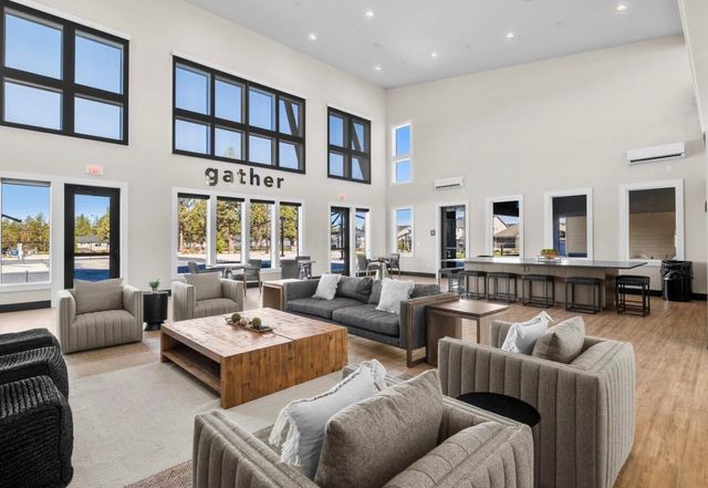 20867 SE Caldera Drive, Bend, OR 97702