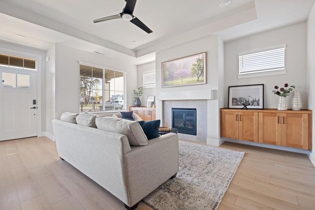 20867 SE Caldera Drive, Bend, OR 97702