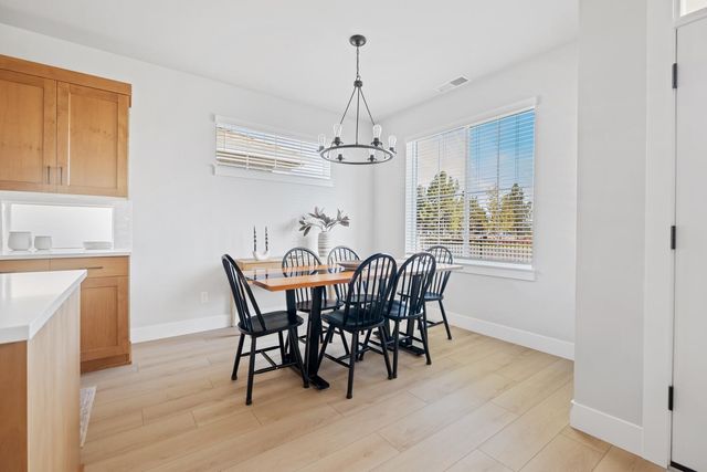 20867 SE Caldera Drive, Bend, OR 97702