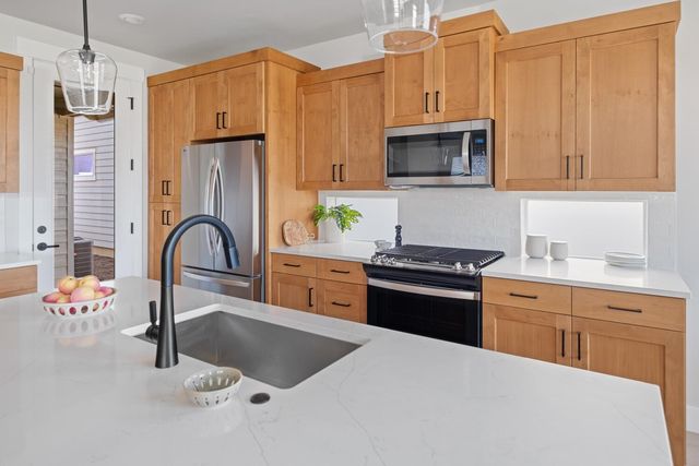 20867 SE Caldera Drive, Bend, OR 97702