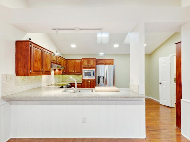 2531 Lake Bend Terrace, Carrollton, TX 75006