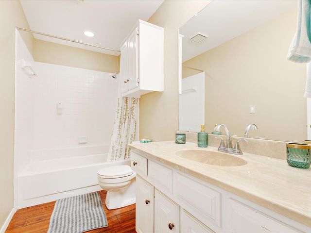 2531 Lake Bend Terrace, Carrollton, TX 75006