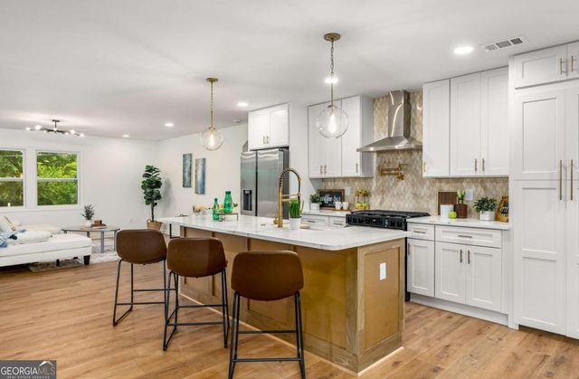 2740 Ivanhoe Lane SE, Smyrna, GA 30082